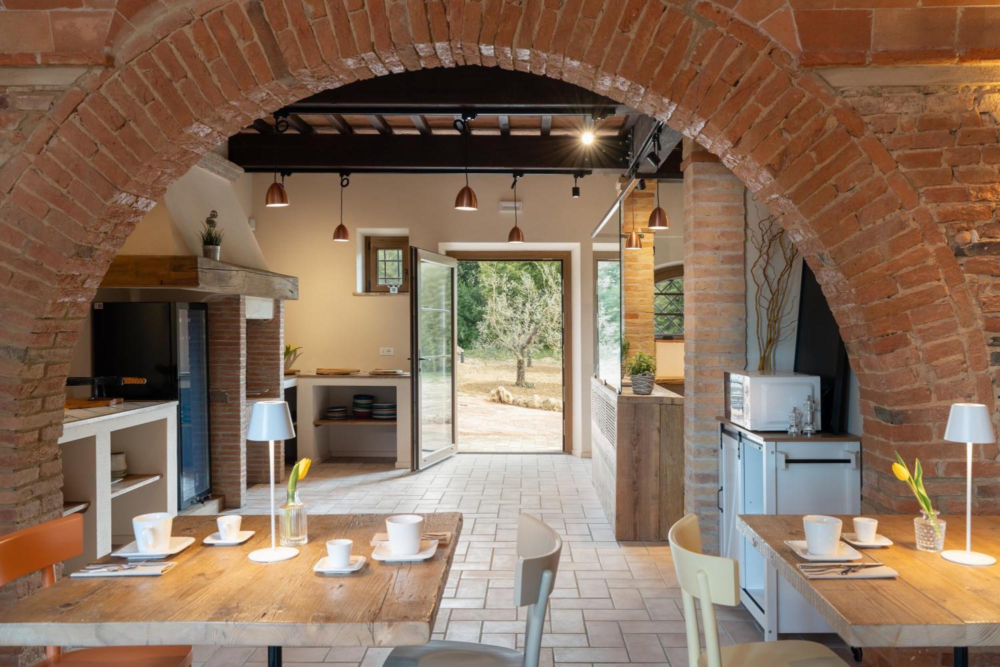 Agriturismo Tenuta I 4 Venti コッレサルヴェッティ エクステリア 写真