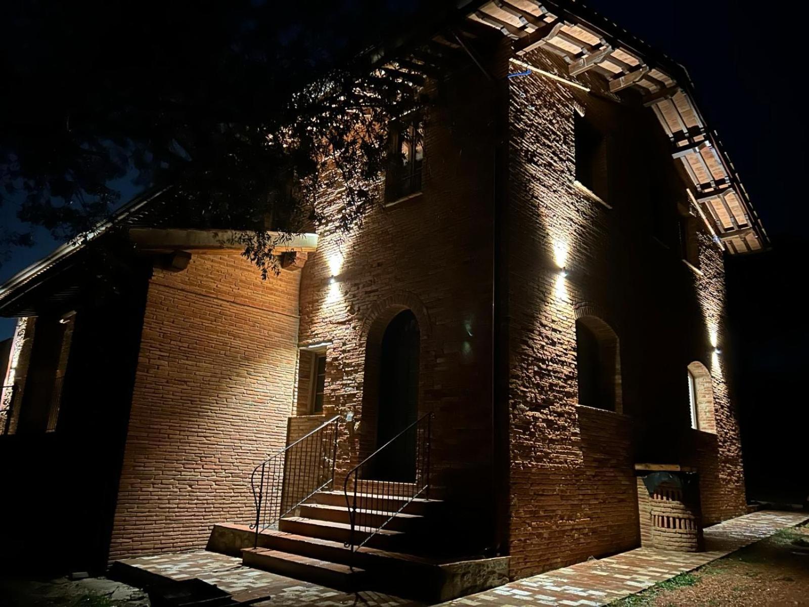 Agriturismo Tenuta I 4 Venti コッレサルヴェッティ エクステリア 写真