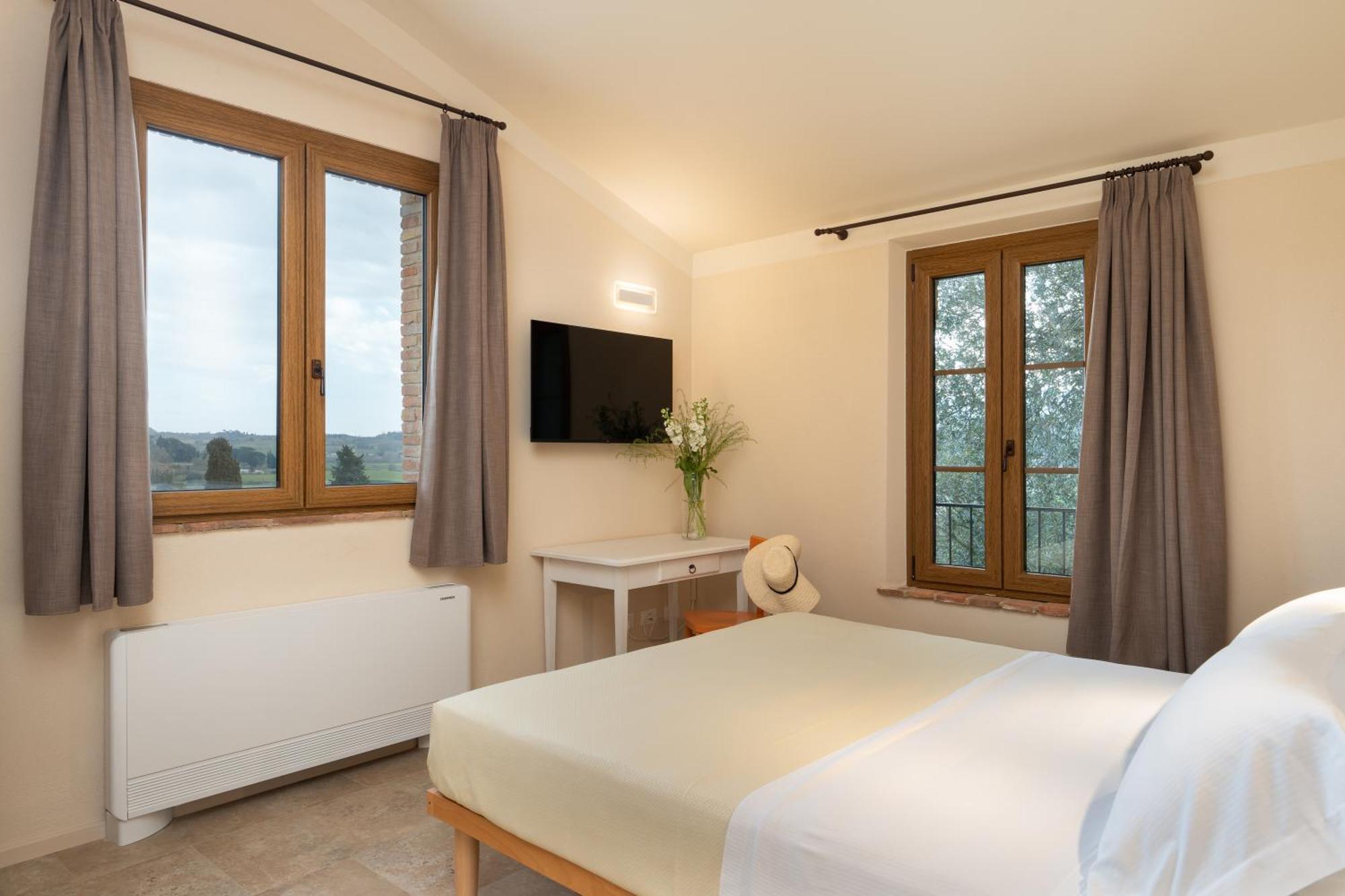 Agriturismo Tenuta I 4 Venti コッレサルヴェッティ エクステリア 写真